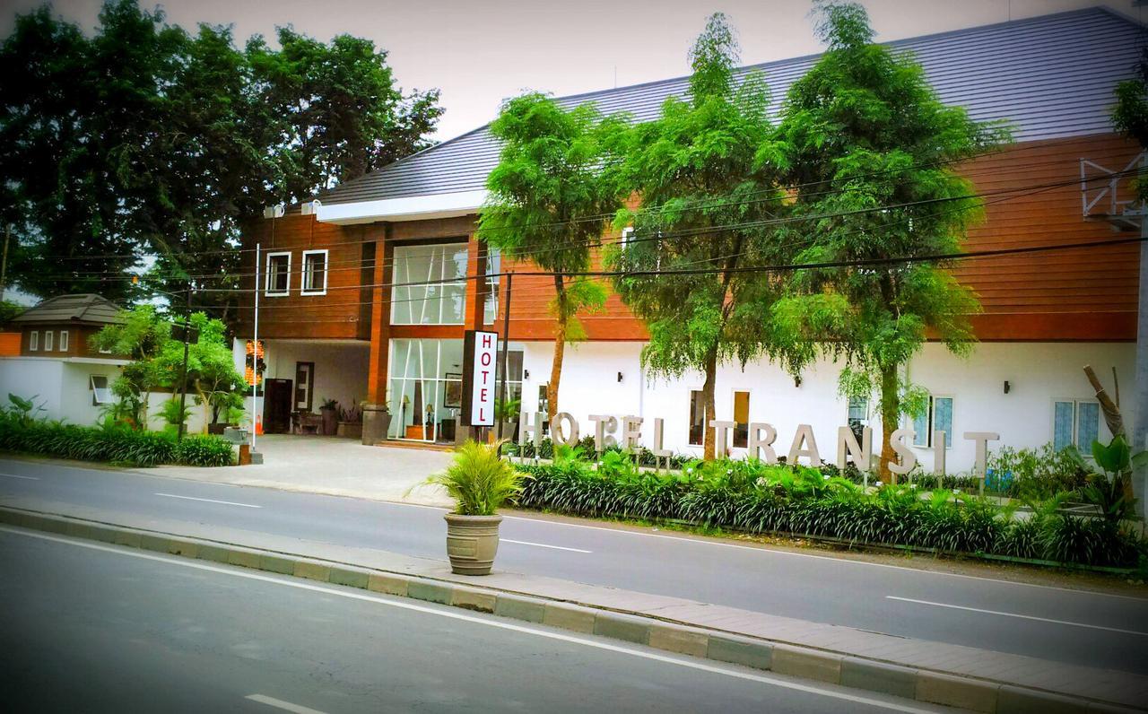 Hotel Transit Pasuruan Zewnętrze zdjęcie