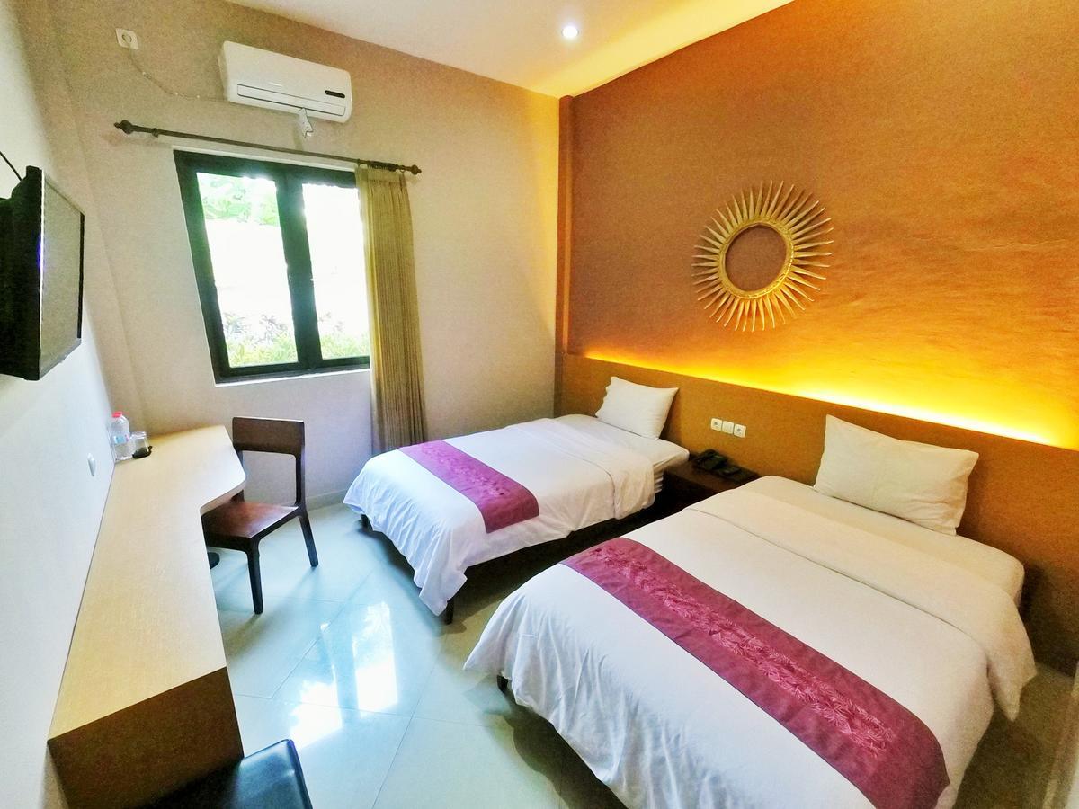 Hotel Transit Pasuruan Zewnętrze zdjęcie